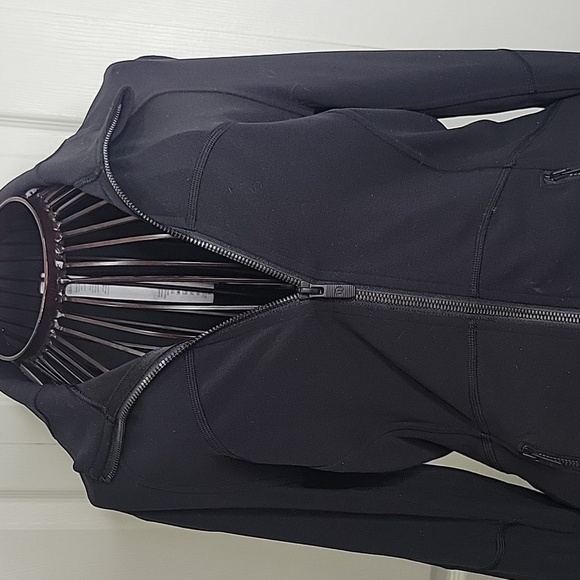 Lululemon Athletica Black Utility Jacket with High Collar SIZE 6 - Picture 4 of 10